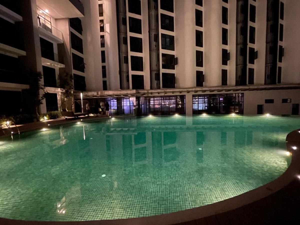 Cityview Studio Apartment At Kota Kinabalu City Centre Esterno foto