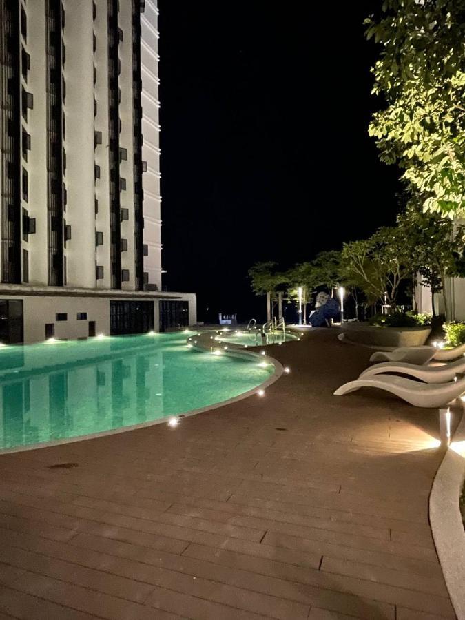 Cityview Studio Apartment At Kota Kinabalu City Centre Esterno foto
