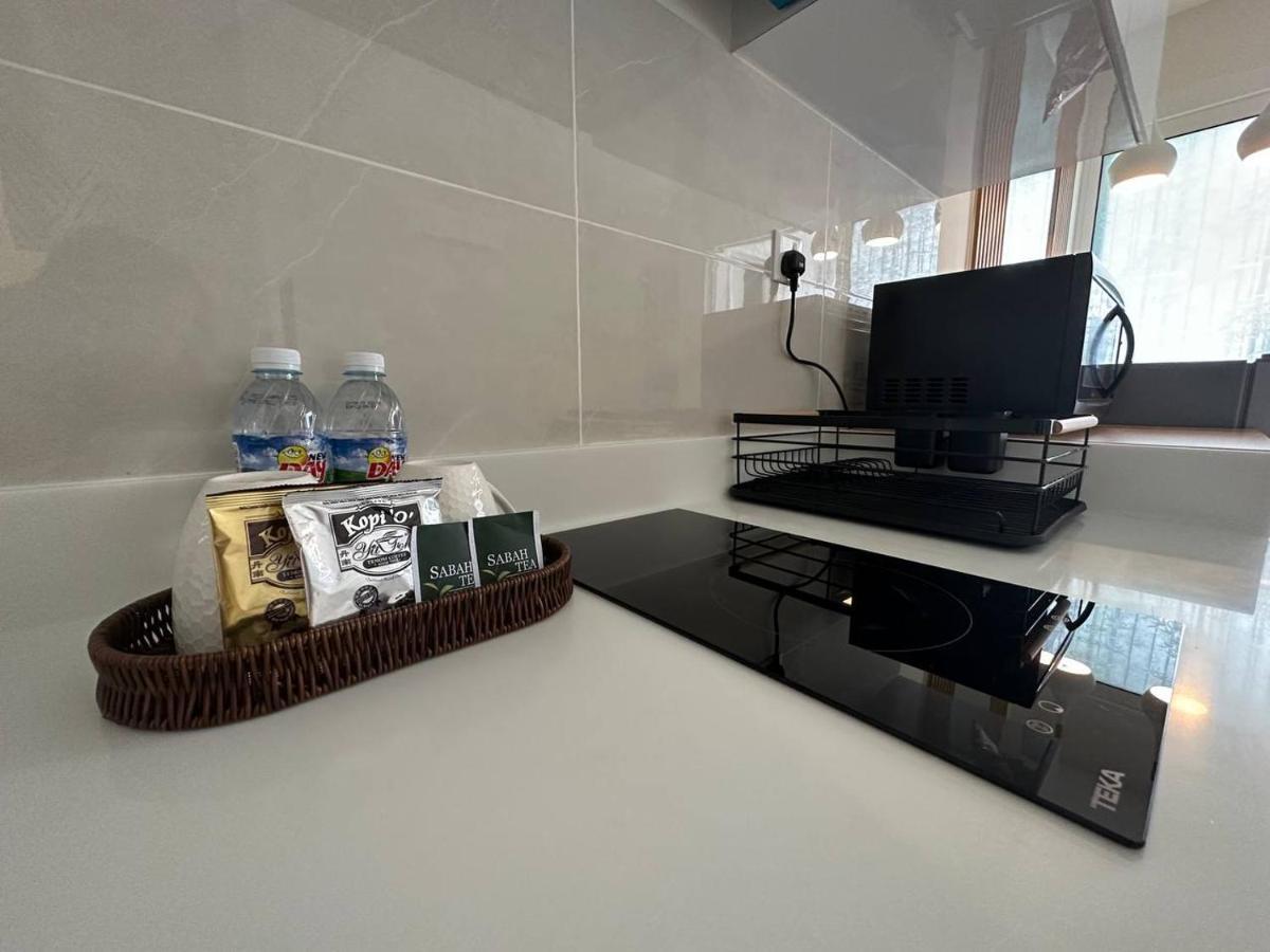 Cityview Studio Apartment At Kota Kinabalu City Centre Esterno foto