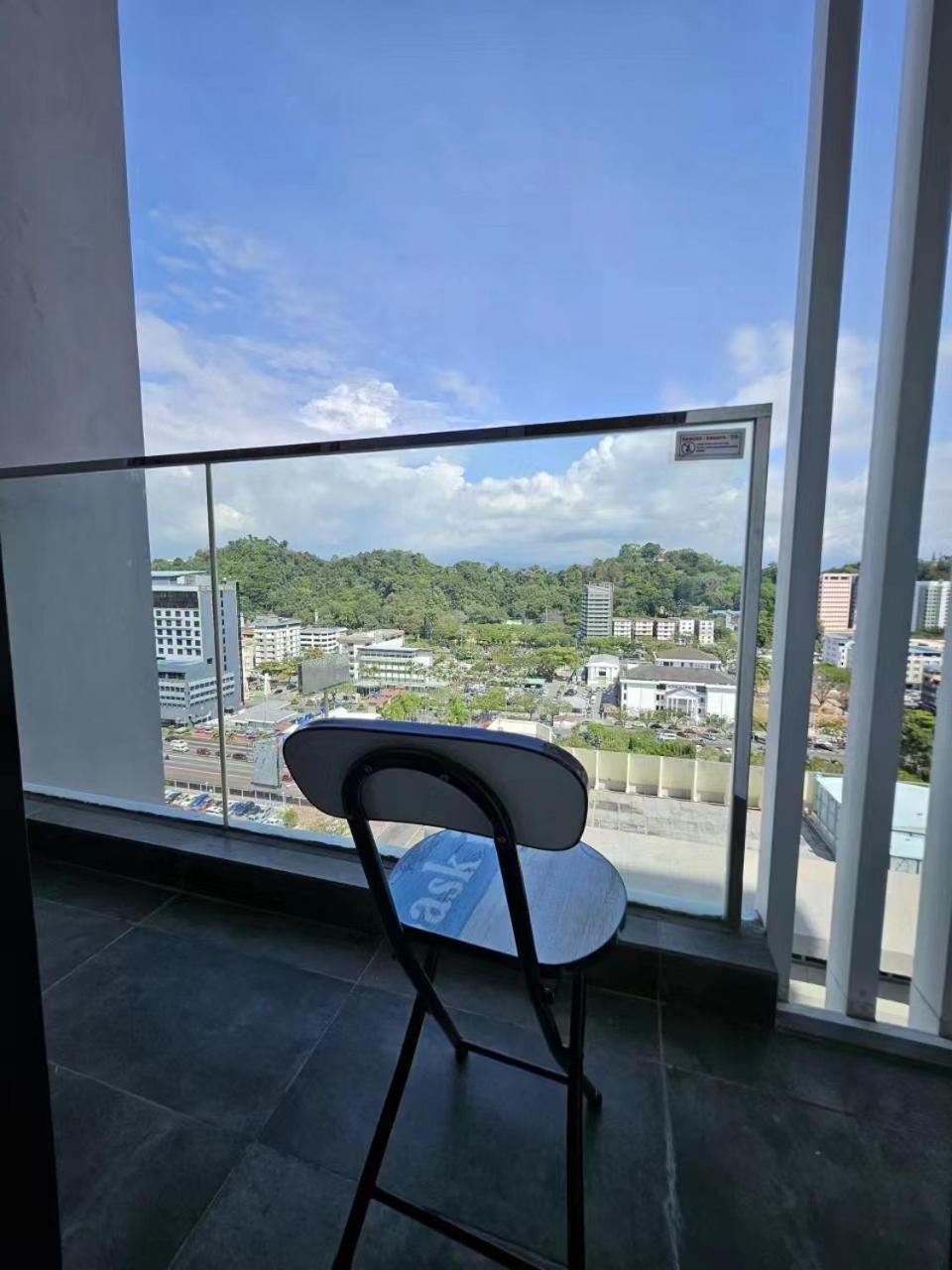 Cityview Studio Apartment At Kota Kinabalu City Centre Esterno foto